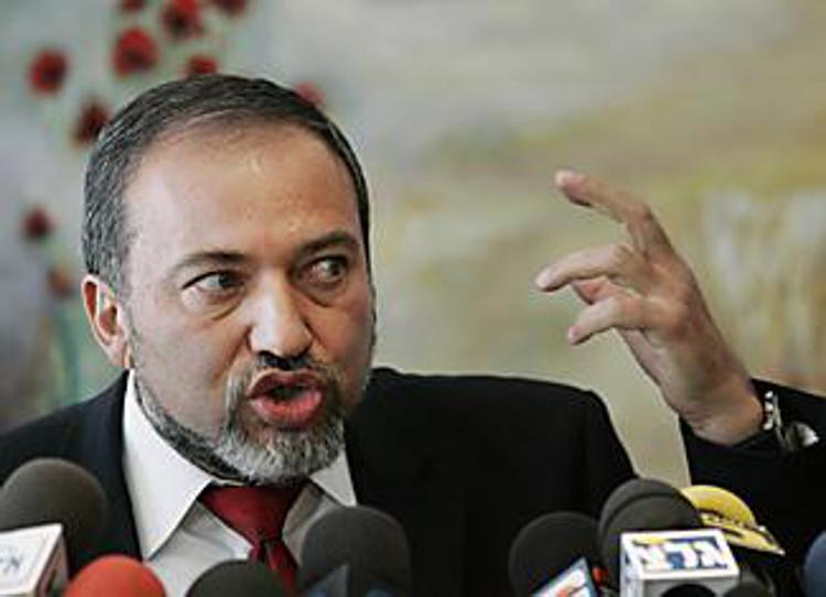 Mo: Anp contro Lieberman 'colono dell'Isis', sia processato