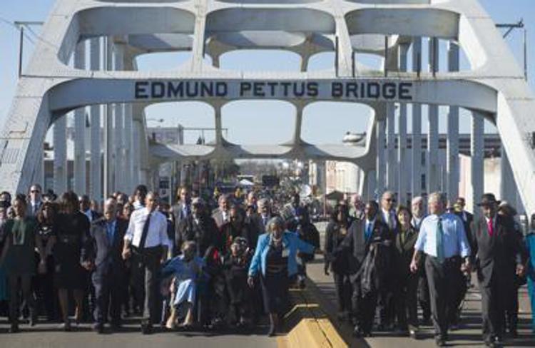 Barack Obama alla marcia sul ponte Edmund Pettus (Foto AFP/Saul Loeb)