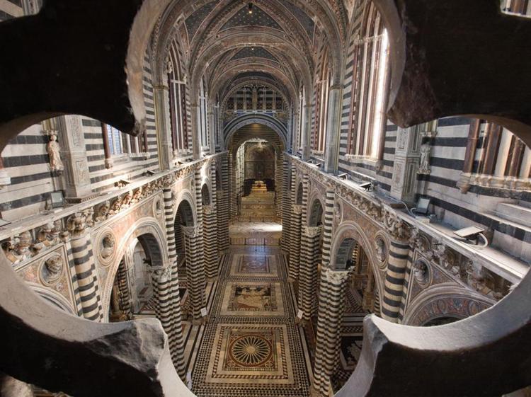 Arte: a Siena il Duomo riapre la sua 'Porta del Cielo'