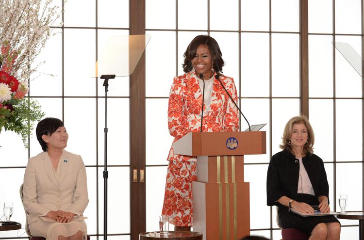 Michelle Obama a Tokyo (Foto Infophoto) 