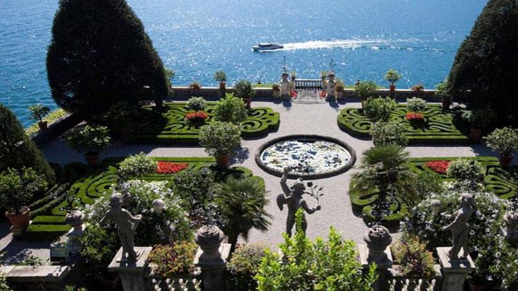 “Le isole incantate”, sul Lago Maggiore una mostra inaugura la riapertura dei Domini Borromeo