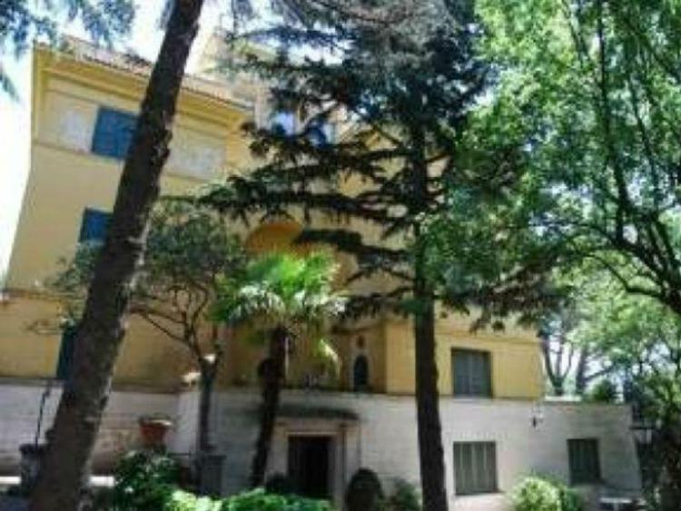 In vendita la villa di Ettore Petrolini a Castel Gandolfo per 2 milioni