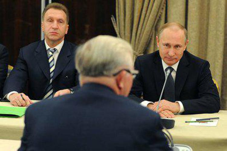 Vladimir Putin al Congresso degli  industriali e degli imprenditori