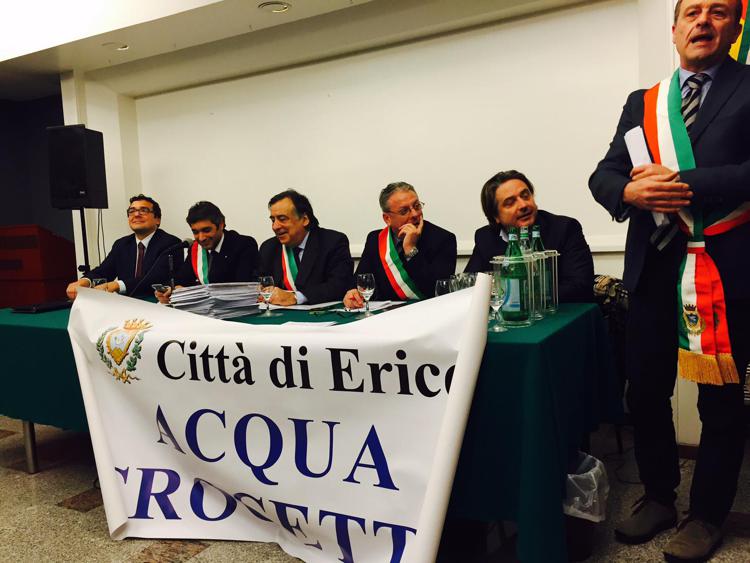 Sicilia: sindaci su piede guerra contro Ars e Crocetta, 'calamità istituzionale'/Adnkronos