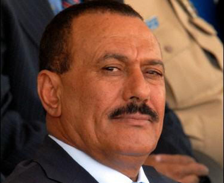 Yemen: Saleh dichiara ufficialmente sostegno a houthi