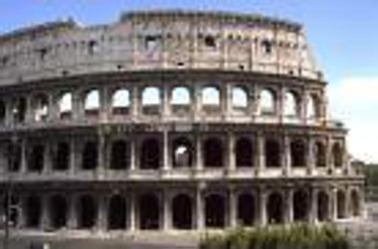 Colosseum 'undamaged' by central Italian earthquake