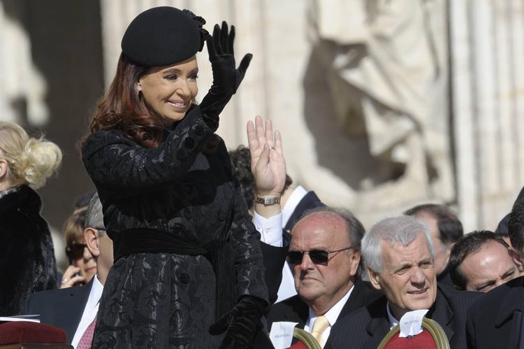 La presidente argentina, Cristina Fernandez de Kirchner, alla messa di inaugurazione del pontificato di Papa Francesco, il 19 marzo del 2013 (Foto Infophoto) 
