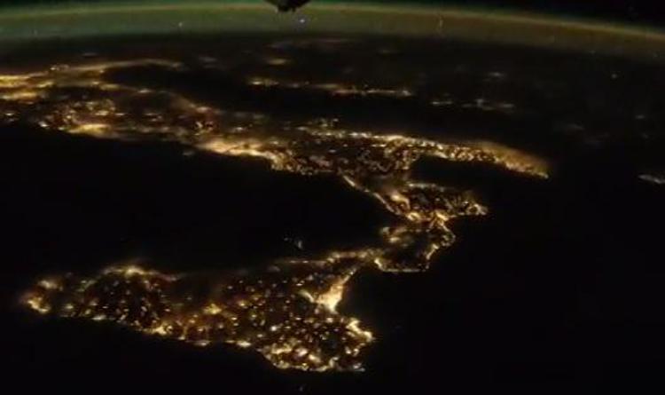 Quanto è bella l'Italia vista dallo spazio, l'ultimo video di 'AstroSamantha'