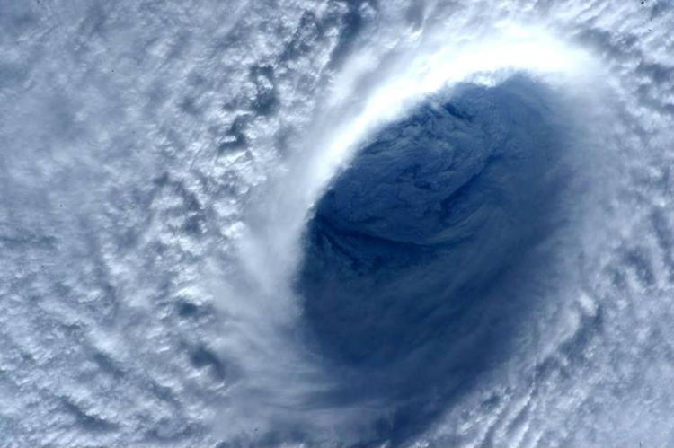 Filippine: estesa a 24 province allerta tifone Maysak