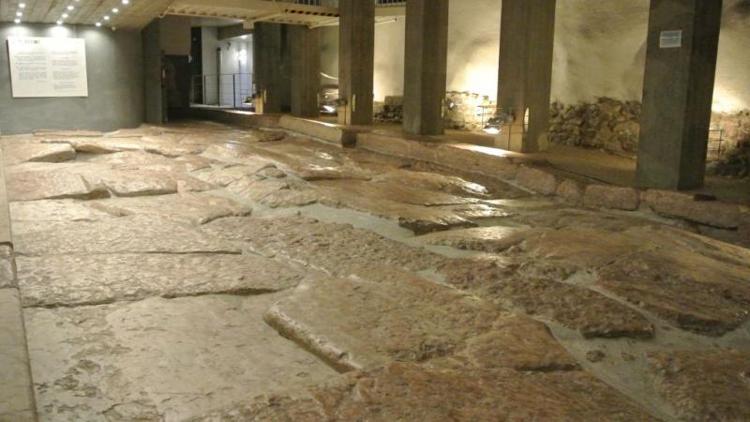 Nei sotterranei di Trento alla scoperta dell'antica città romana