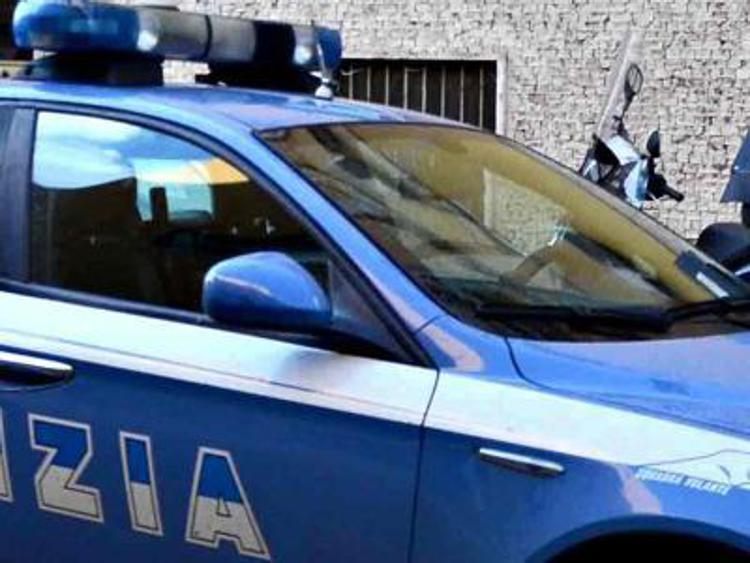 Milano: sparatoria nella notte, ferito giovane albanese
