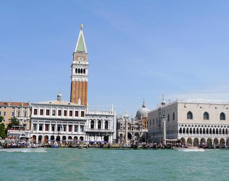 Centre-left loses key mayoral race in Venice stronghold