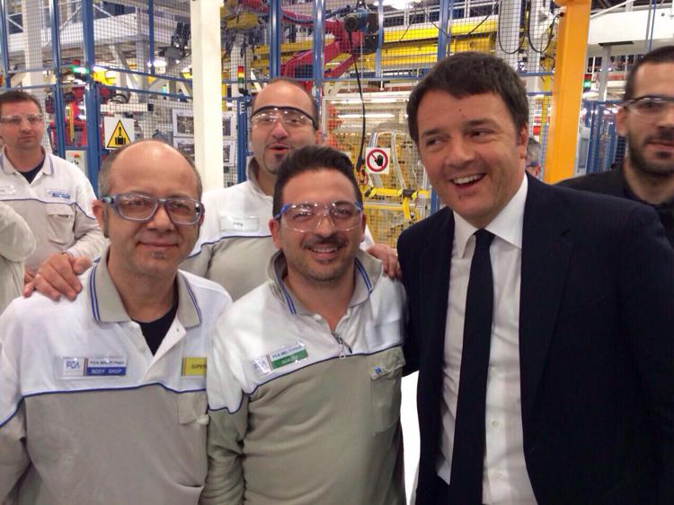 Governo: Renzi in visita allo stabilimento Fca di Melfi