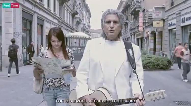 Toto Cutugno canta 'L'italiano', ma la cover è in cinese