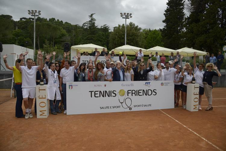 Salute: con Tennis & Friends check up gratuiti durante torneo fra vip