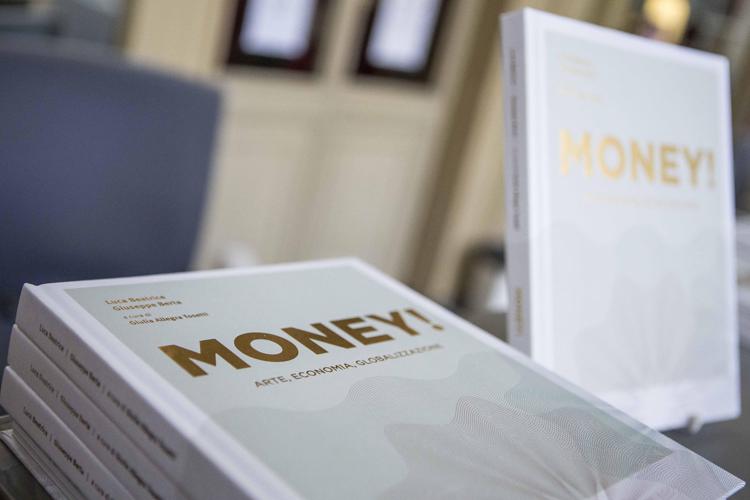 Libri: a Torino presentato 'Money', viaggio sul rapporto tra arte e imprese