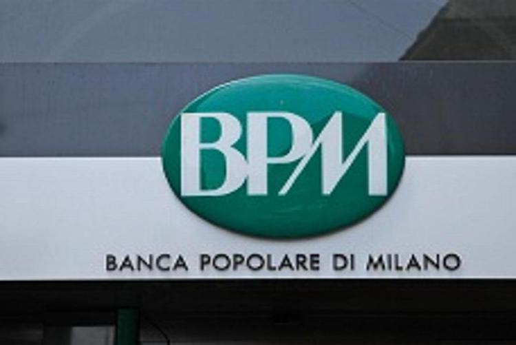 Borsa Milano sale con le banche (Infophoto).