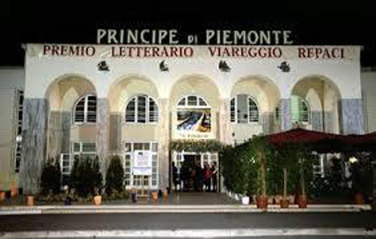 Il Principe di Piemonte dove si svolge la cerimonia di chiusura del Viareggio Rèpaci