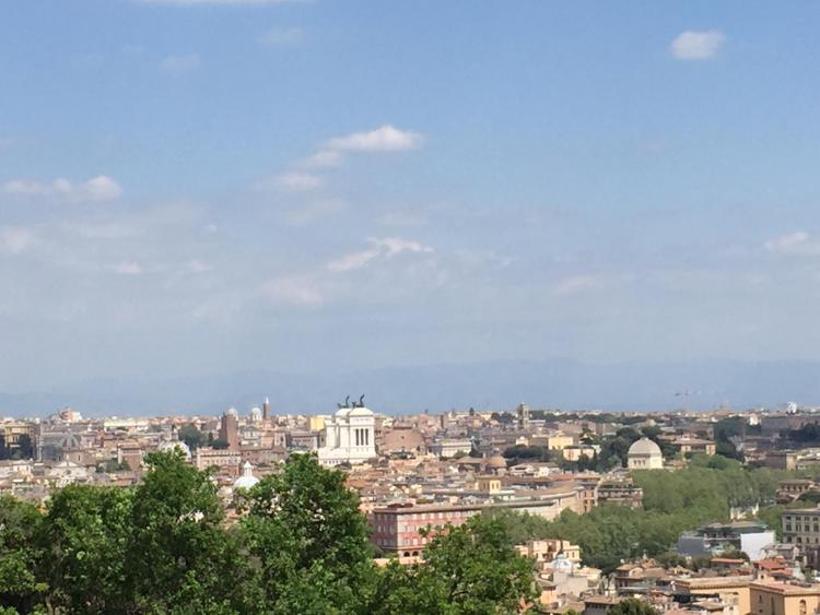 Roma: appello abitanti centro storico, basta fango, parlamentari aiutino Capitale