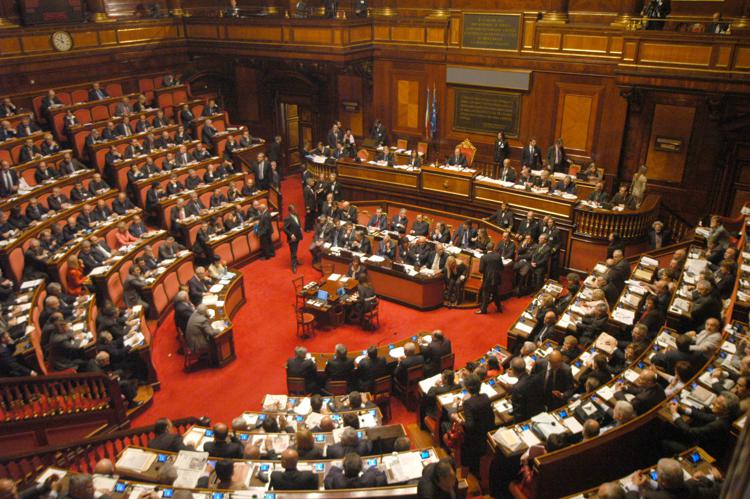 Senato: stop vitalizi a condannati, anche Berlusconi, Dell'Utri e Cecchi Gori
