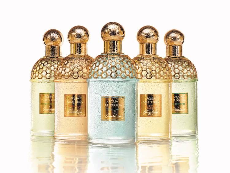 Moda: per l'estate tutti in 'Colonia', i profumi e le acque Moda: per l'estate tutti in 'Colonia', i profumi e le acque