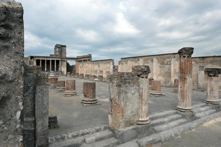 La Basilica degli scavi di Pompei dopo i restauri del Grande Progetto