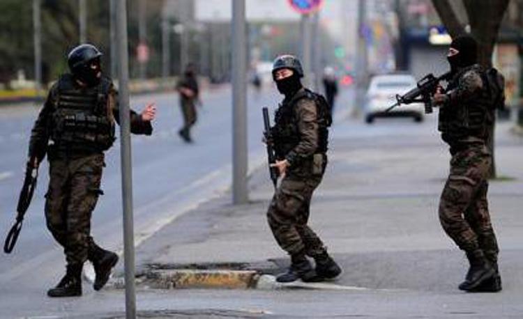 Turchia, operazione antiterrorismo: 39 arresti