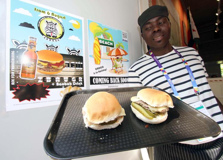 Expo: arriva 'Zebraburger', il panino con carne di zebra