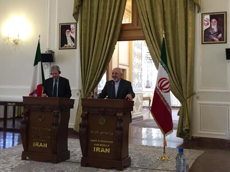 Iran: da martedì Gentiloni e Guidi a Teheran con imprese italiane/Aki