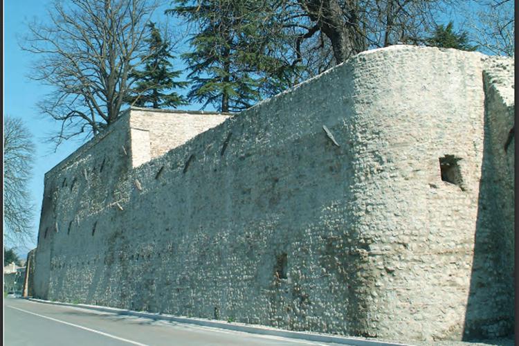 Le mura del Cassero (Città di Castello)