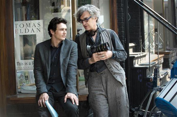 James Franco col regista Wim Wenders sul set di 'Ritorno alla vita'