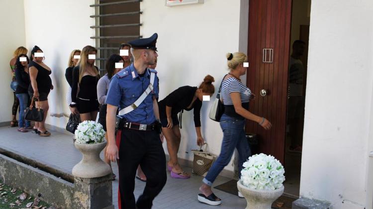 Controlli anti-prostituzione dei Carabinieri di Rimini.