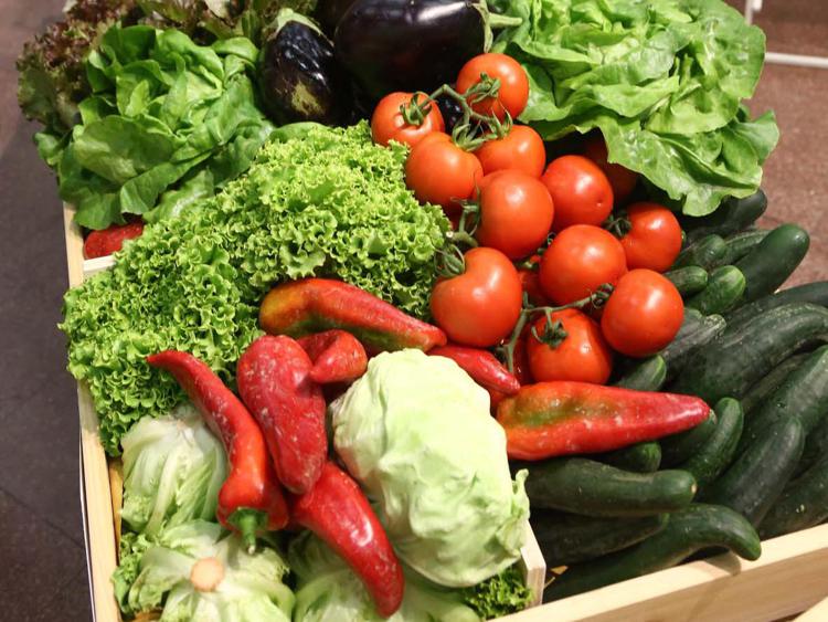 Salute: italiani dimenticano dieta mediterranea, verdure ok solo per 3 su 10