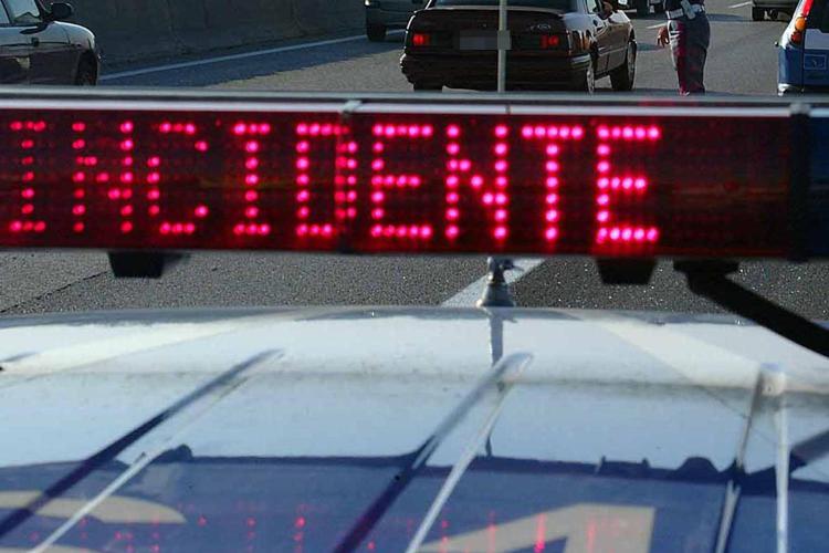 Cagliari, scontro frontale tra due auto: un morto