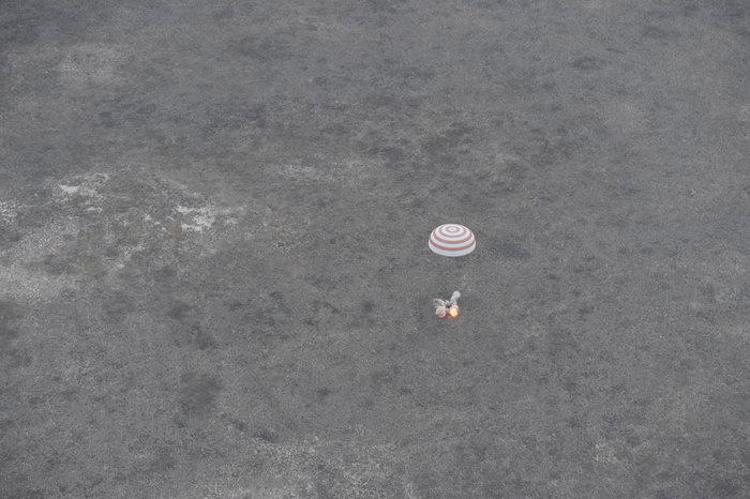 L'atterraggio della Soyuz (foto ESA)