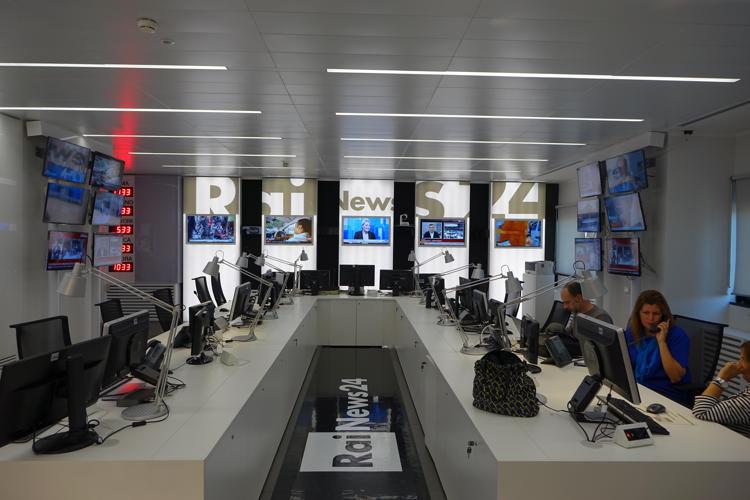La newsroom del nuovo studio di Rainews24 (Foto Adnkronos)