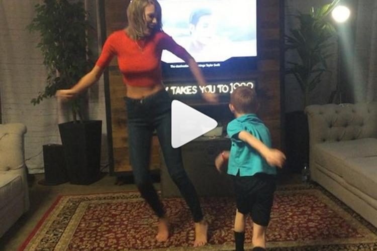 Scatenati e felici, Taylor Swift balla con il piccolo fan