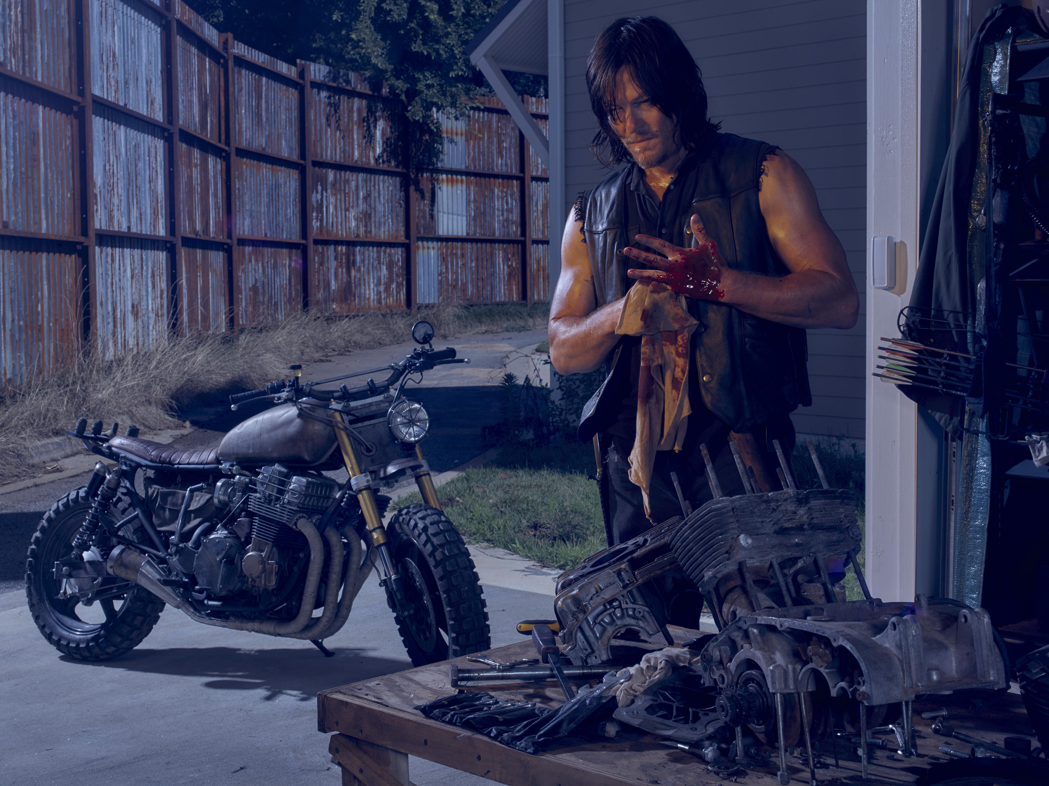 Norman Reedus as Daryl Dixon - The Walking Dead _ Season 6, Gallery - Photo Credit: Frank Ockenfels 3/AMC 