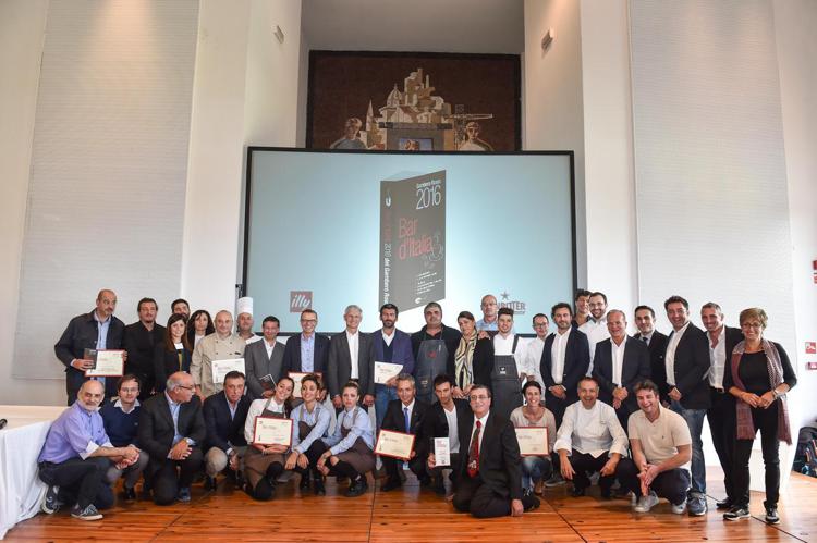 Enogastronomia: Premio Illy 'Bar dell’Anno 2016' a Pasqualina di Bergamo