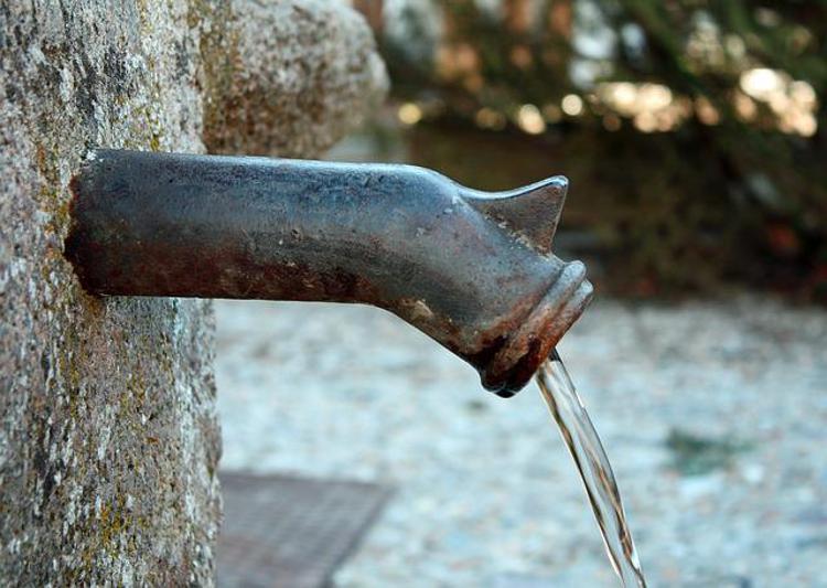 La condizione della rete idrica italiana è mediocre, un terzo dell'acqua erogata è a perdere