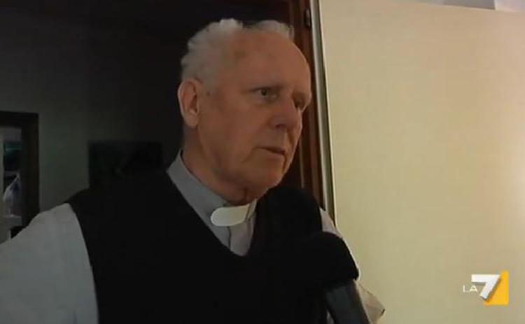 Italian priest suspended for defending paedophiles