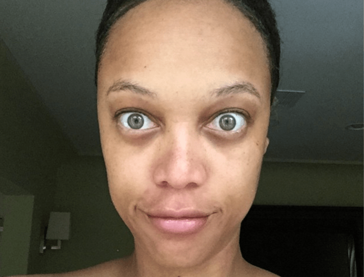 La modella Tyra Banks senza trucco su Instagram (foto dal suo profilo Instagram)