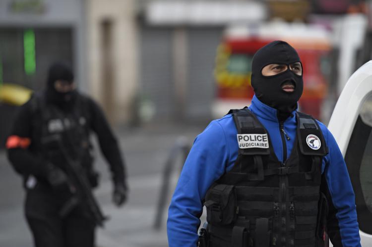 Le forze speciali del blitz a Saint-Denis (Afp) - AFP