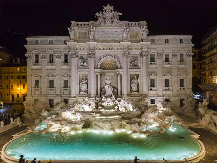 Roma: torna a scorrere l'acqua nella Fontana di Trevi