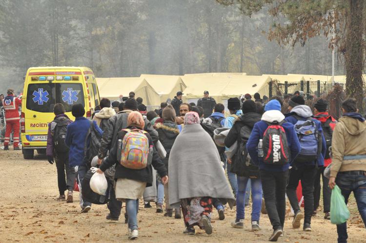 Migranti lungo la rotta dei Balcani - (INFOPHOTO)
