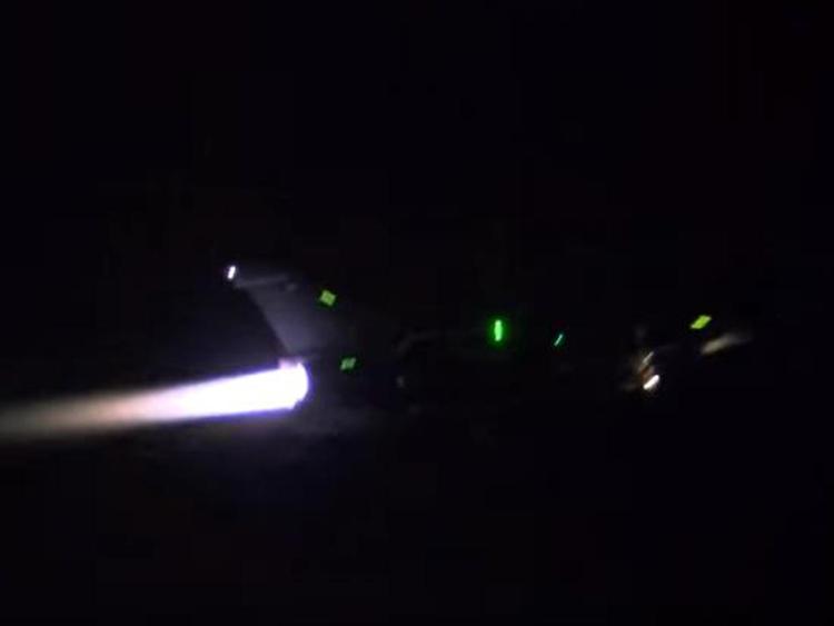 Raid francesi su Raqqa, i caccia in volo