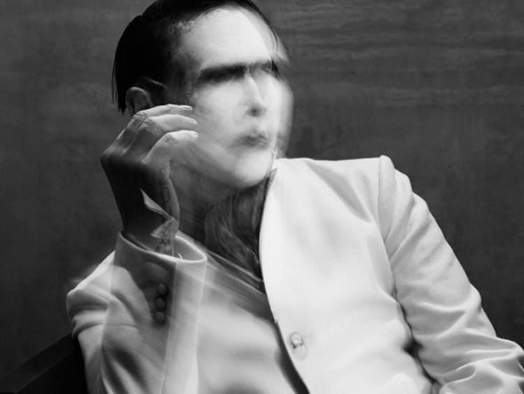La cover del disco di Marilyn Manson 'The Pale Emperor' che guida la top 20 dei miglior album metal del 2015 secondo 'Rolling Stone' (foto da Instagram)