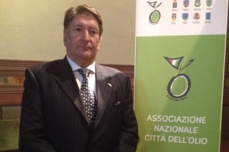 Olio: Enrico Lupi rieletto presidente Associazione nazionale città