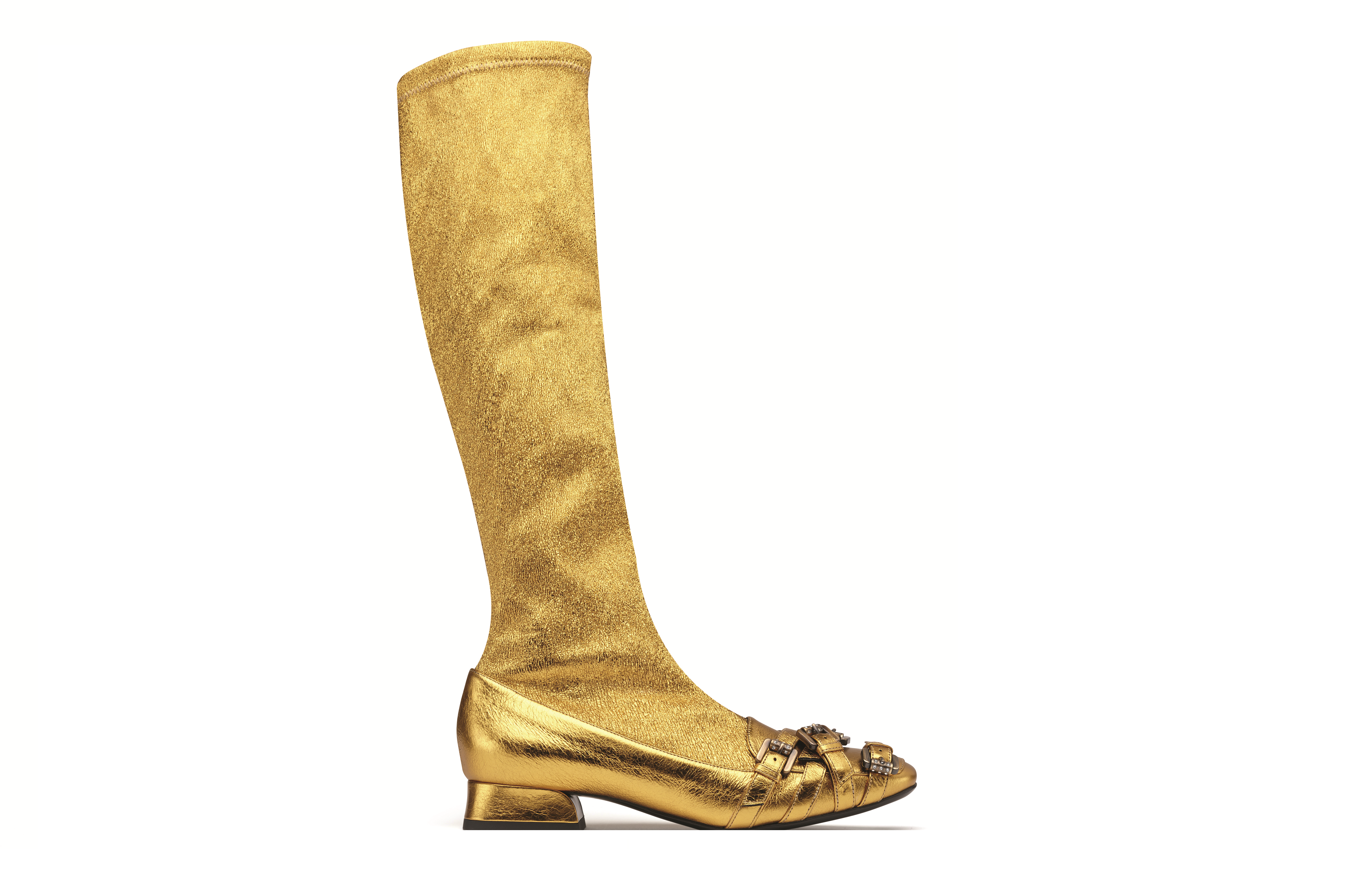 Stivali in nappa color oro antique di Bottega Veneta (foto Bottega Veneta)