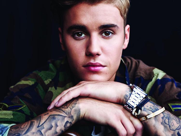 Justin Bieber fotografato da Peter Youg sulla cover di 'Purpose'